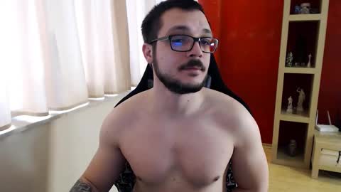 GangstaLover online show from February 28, 6:45 am