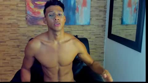 Garret Mathix online show from December 20, 3:47 am