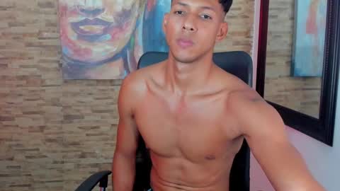 Garret Mathix online show from December 17, 6:24 am