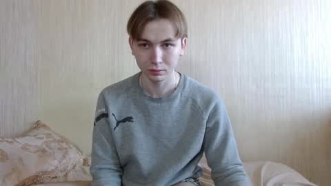 gary_snail33257 online show from October 29, 6:38 am