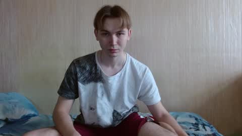 gary_snail33257 online show from October 19, 9:56 am