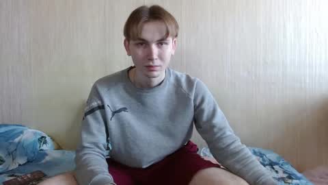 gary_snail33257 online show from October 20, 9:57 am