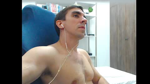 gatosarado23 online show from September 17, 2:23 am