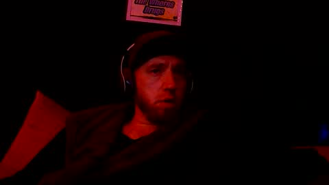 genitalwars online show from December 16, 11:28 am