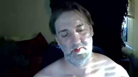 Snapshot of geoffbmn chatting on October 11, 1:26 pm geoffbmn online show from October 11, 1:26 pm