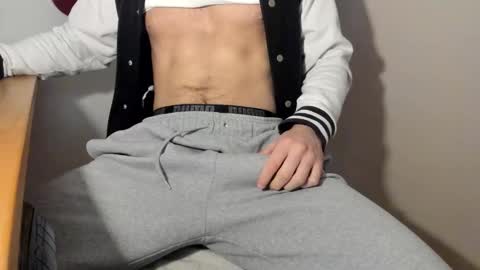 germanmike1997 online show from March 15, 1:40 pm