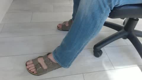 GermanSoleBro online show from March 3, 7:16 am