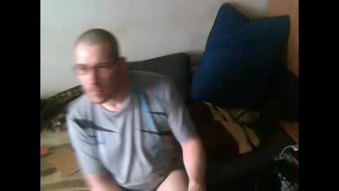 Snapshot of germantslover39 chatting on January 5, 11:48 am Alex39 online show from January 5, 11:48 am