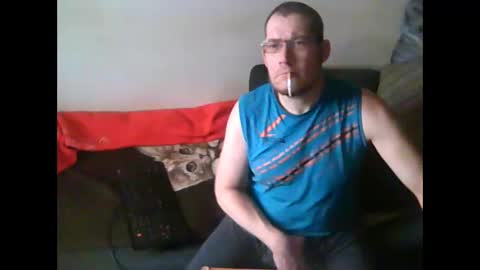 Snapshot of germantslover39 chatting on February 5, 12:27 pm Alex39 online show from February 5, 12:27 pm