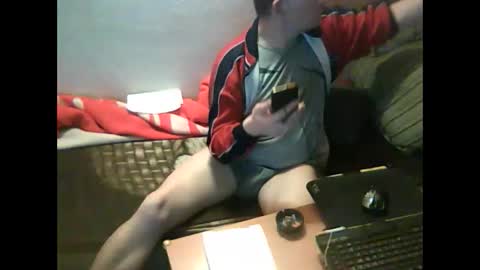Snapshot of germantslover39 chatting on February 25, 1:52 am Alex39 online show from February 25, 1:52 am