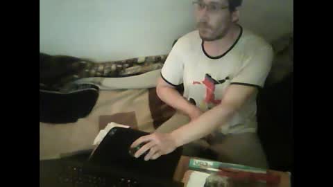 Snapshot of germantslover39 chatting on December 19, 2:56 am Alex39 online show from December 19, 2:56 am