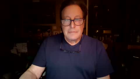 Snapshot of gerrardjj chatting on February 12, 10:59 pm Jason online show from February 12, 10:59 pm