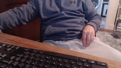 gethoggy online show from November 4, 7:37 pm