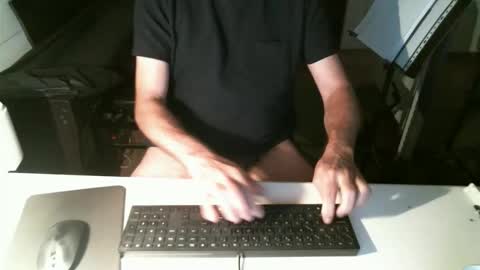 Snapshot of getz62 chatting on September 26, 7:39 am getz62 online show from September 26, 7:39 am