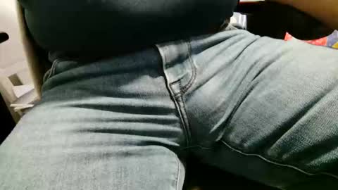 ghost1805 online show from March 2, 6:14 am