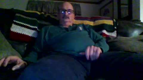 Snapshot of ghost2534 chatting on March 7, 4:23 am ghost2534 online show from March 7, 4:23 am