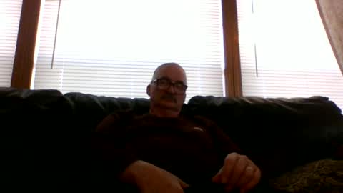 Snapshot of ghost2534 chatting on January 17, 9:32 pm ghost2534 online show from January 17, 9:32 pm