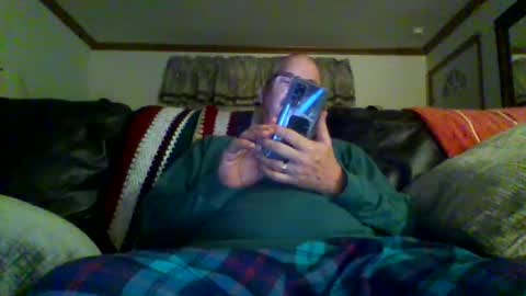 Snapshot of ghost2534 chatting on September 22, 3:28 am ghost2534 online show from September 22, 3:28 am