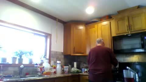 Snapshot of ghost2534 chatting on October 15, 2:57 pm ghost2534 online show from October 15, 2:57 pm