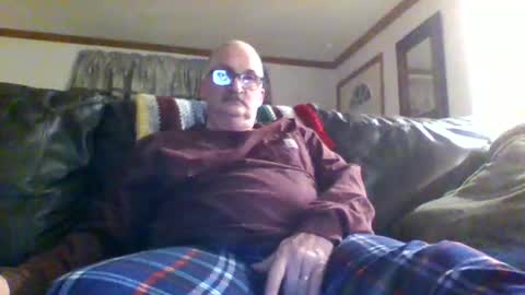 Snapshot of ghost2534 chatting on February 23, 4:01 am ghost2534 online show from February 23, 4:01 am