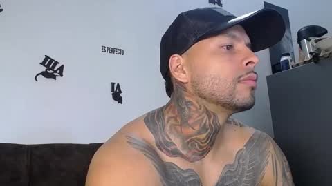 Snapshot of gianni_donato95 chatting on October 4, 7:51 pm Dilan online show from October 4, 7:51 pm