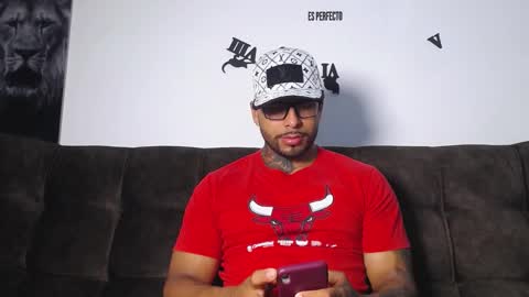 Snapshot of gianni_donato95 chatting on September 30, 10:13 pm Dilan online show from September 30, 10:13 pm