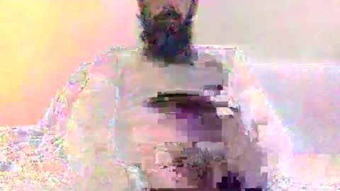 Snapshot of giggy81 chatting on October 5, 7:23 am iggy online show from October 5, 7:23 am