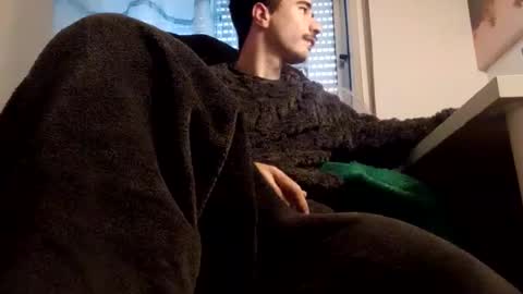 gil98767898 online show from December 29, 5:12 pm