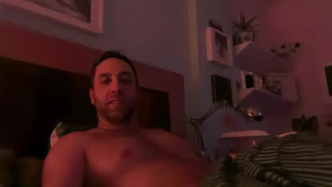 gilber10101 online show from February 19, 3:47 am