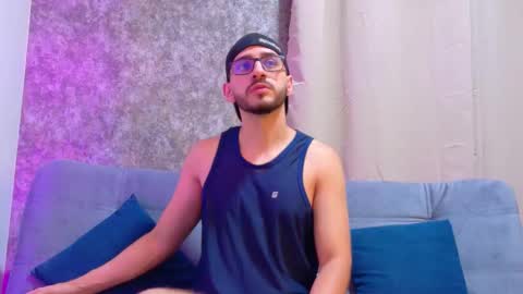 Gio online show from September 10, 9:46 pm