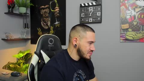 Giorgio leone online show from December 11, 1:07 am