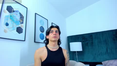 GirishSilva online show from December 6, 9:02 pm