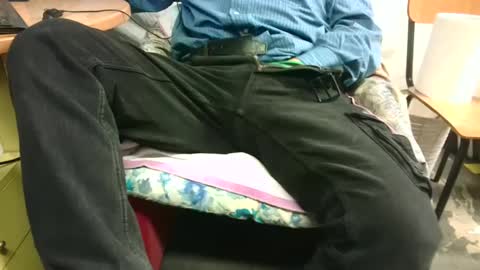 giulio__35 online show from March 9, 5:44 am