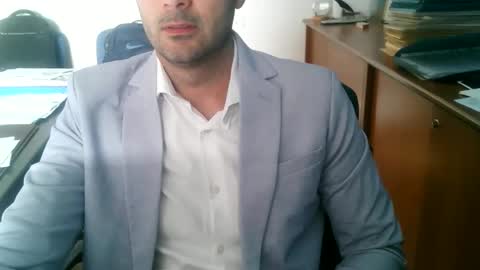 giuseppevai1 online show from March 5, 2:46 pm