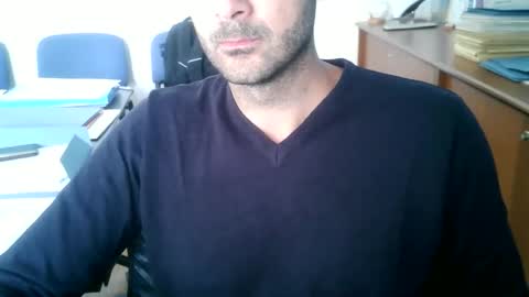 giuseppevai1 online show from October 8, 10:30 am