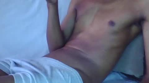 Snapshot of give_us_pleasure chatting on January 16, 7:28 am give_us_pleasure online show from January 16, 7:28 am