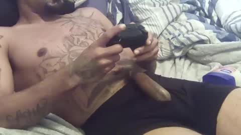 givemesomethinggood69 online show from February 18, 6:06 pm