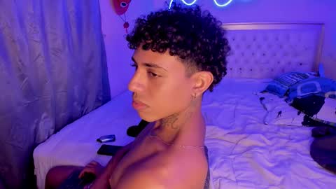 only for you bby  online show from October 18, 11:42 pm