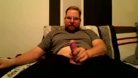 gnik_labinnah online show from September 30, 5:05 pm