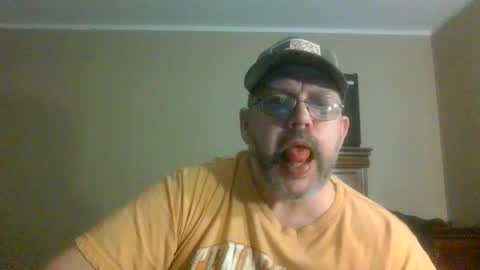 IDKIDCIDGAF online show from February 19, 1:35 am