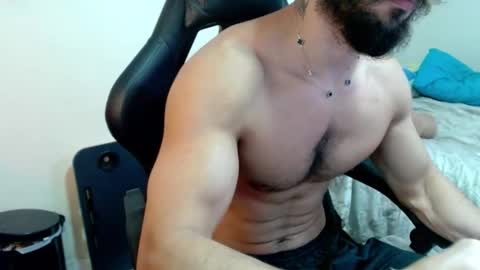 god hunkules online show from March 5, 7:21 pm