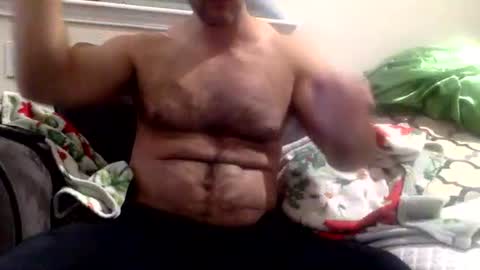 Snapshot of godsmack69 chatting on December 6, 1:40 am Godsmack69 online show from December 6, 1:40 am