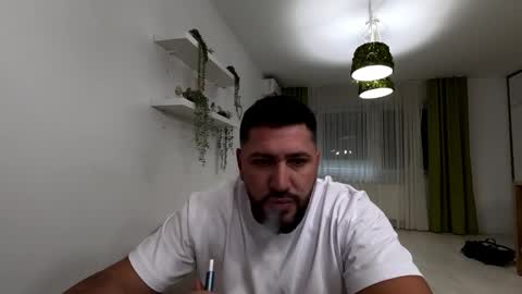 Snapshot of gold_alpha_boy chatting on October 4, 11:48 am gold_alpha_boy online show from October 4, 11:48 am