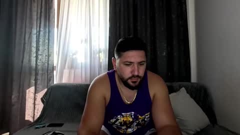 gold_alpha_boy online show from October 10, 8:41 am