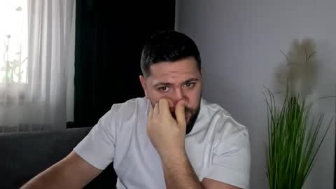 gold_alpha_boy online show from February 4, 8:31 am