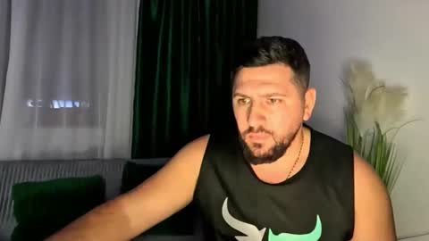 gold_alpha_boy online show from January 15, 7:05 pm