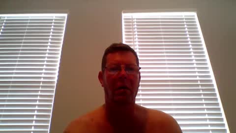 Snapshot of goldenbear3111 chatting on September 28, 3:54 pm goldenbear3111 online show from September 28, 3:54 pm