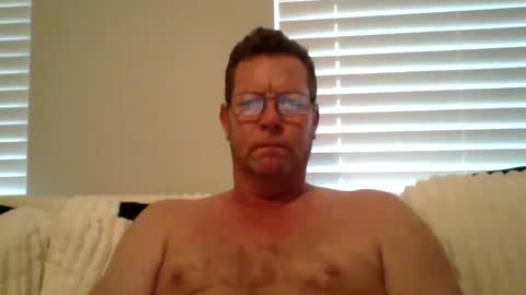 Snapshot of goldenbear3111 chatting on September 30, 10:02 pm goldenbear3111 online show from September 30, 10:02 pm
