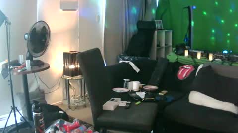 goldyguy011 online show from January 23, 5:13 am