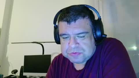 gomezgonz5 online show from September 14, 7:27 pm